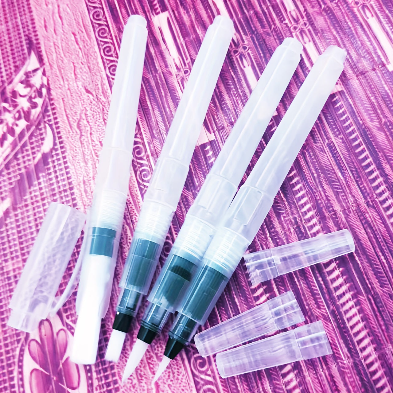 4 Nylon Bristle Paintbrushes Set for Artists and Beginners