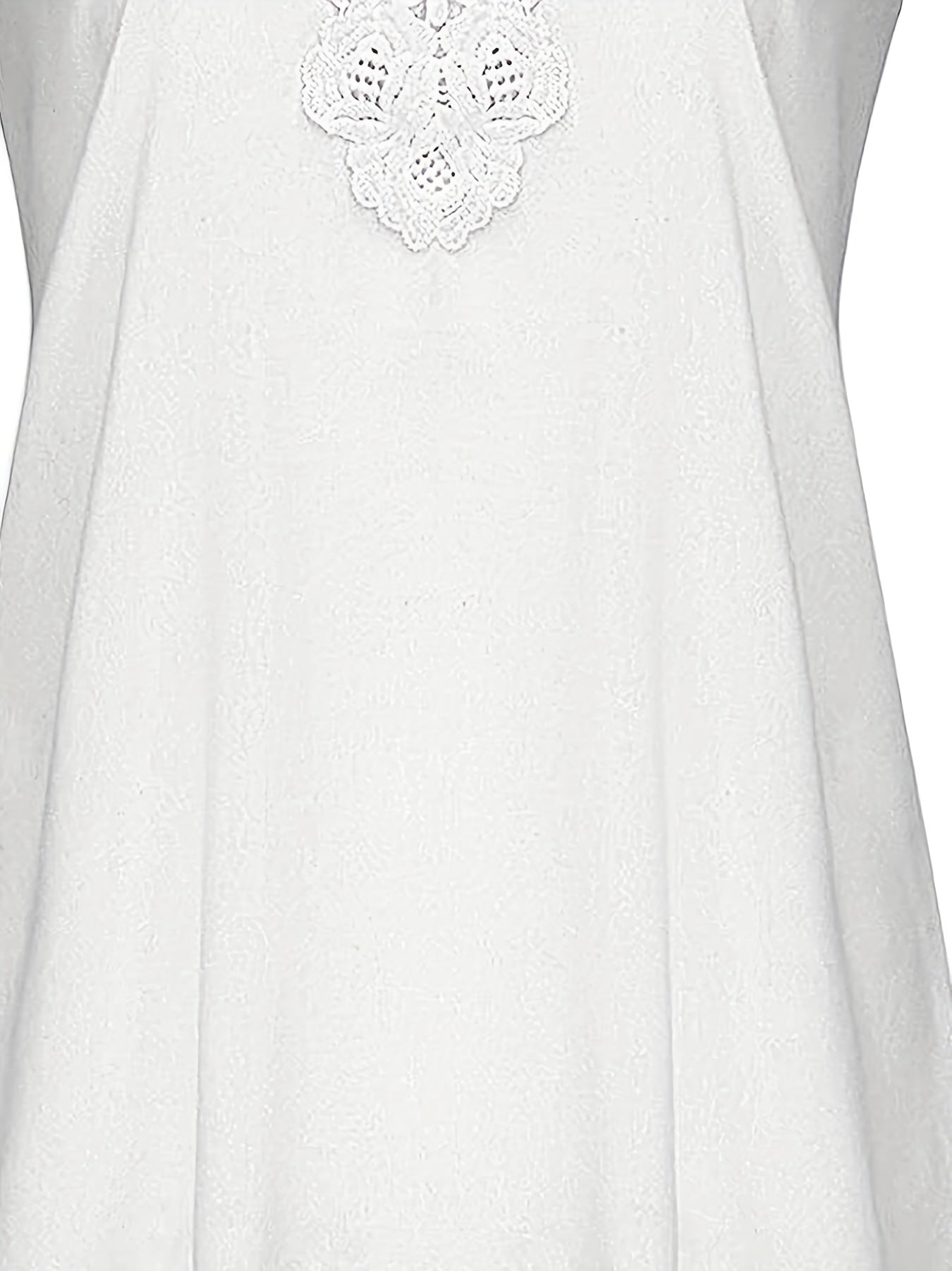 Casual Lace Round Neck Tank Top