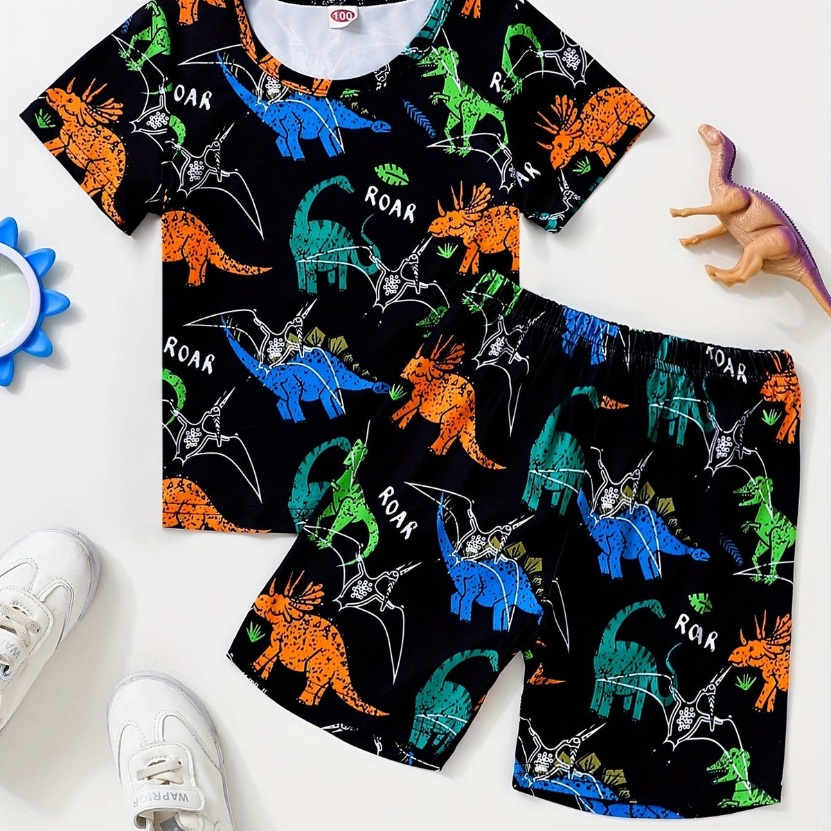 2pcs Boys Dinosaur Graphic Print Tee & Shorts Set Summer Kids Clothes