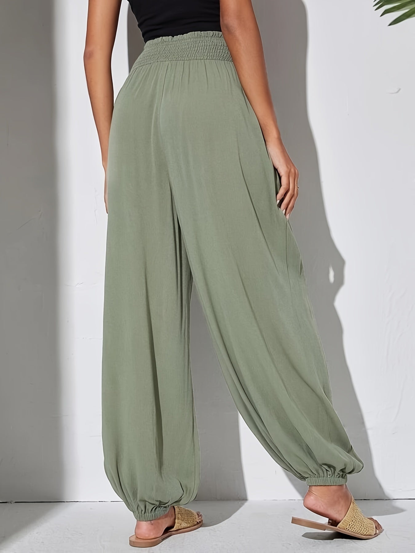 Women's Plus Solid Shirred Waist Drawstring High Rise Joggers