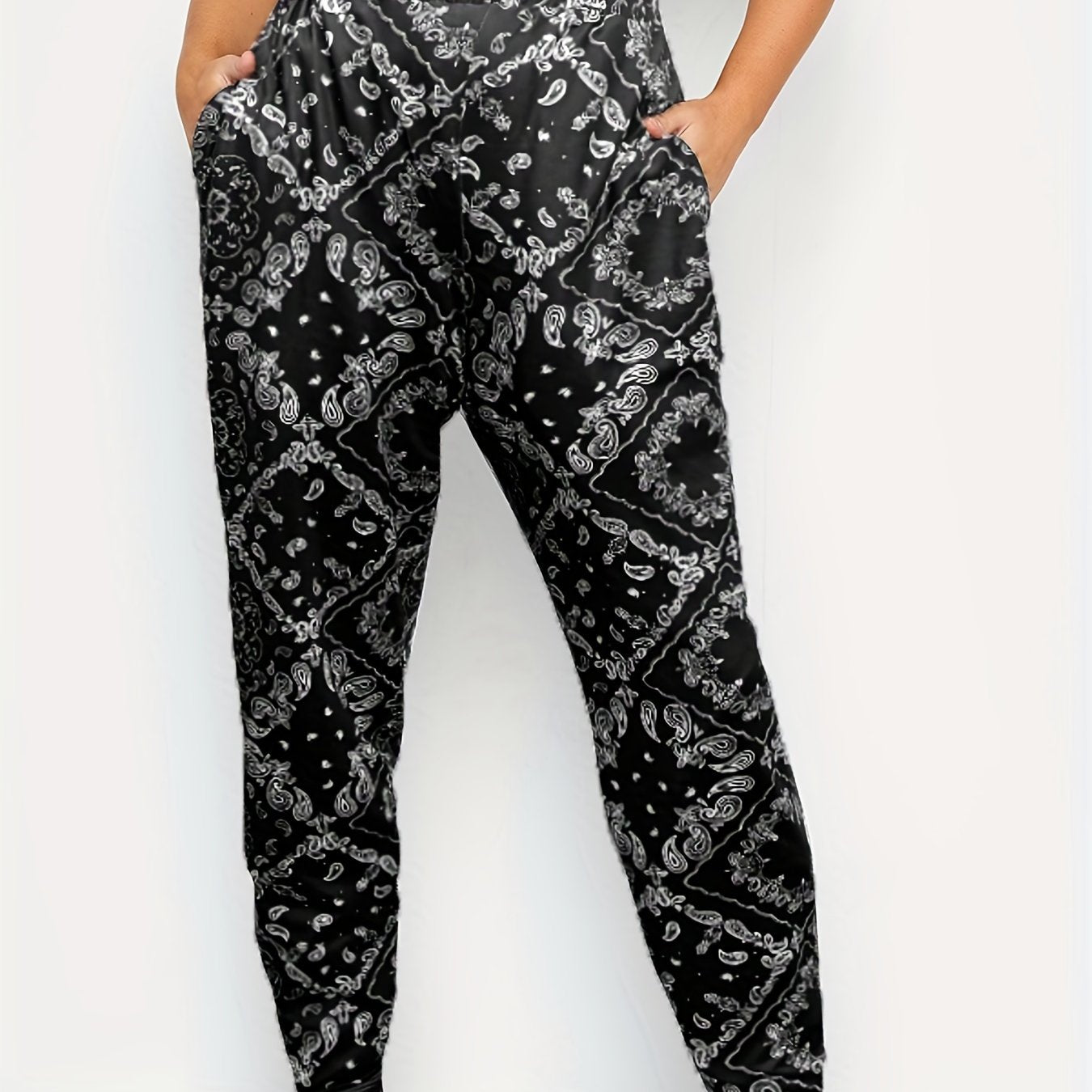  Paisley & Scarf Print High Rise Tapered Leg Pants