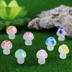 10pcs Glow In Dark Mushroom Resin Decor Fairy Garden Accessories