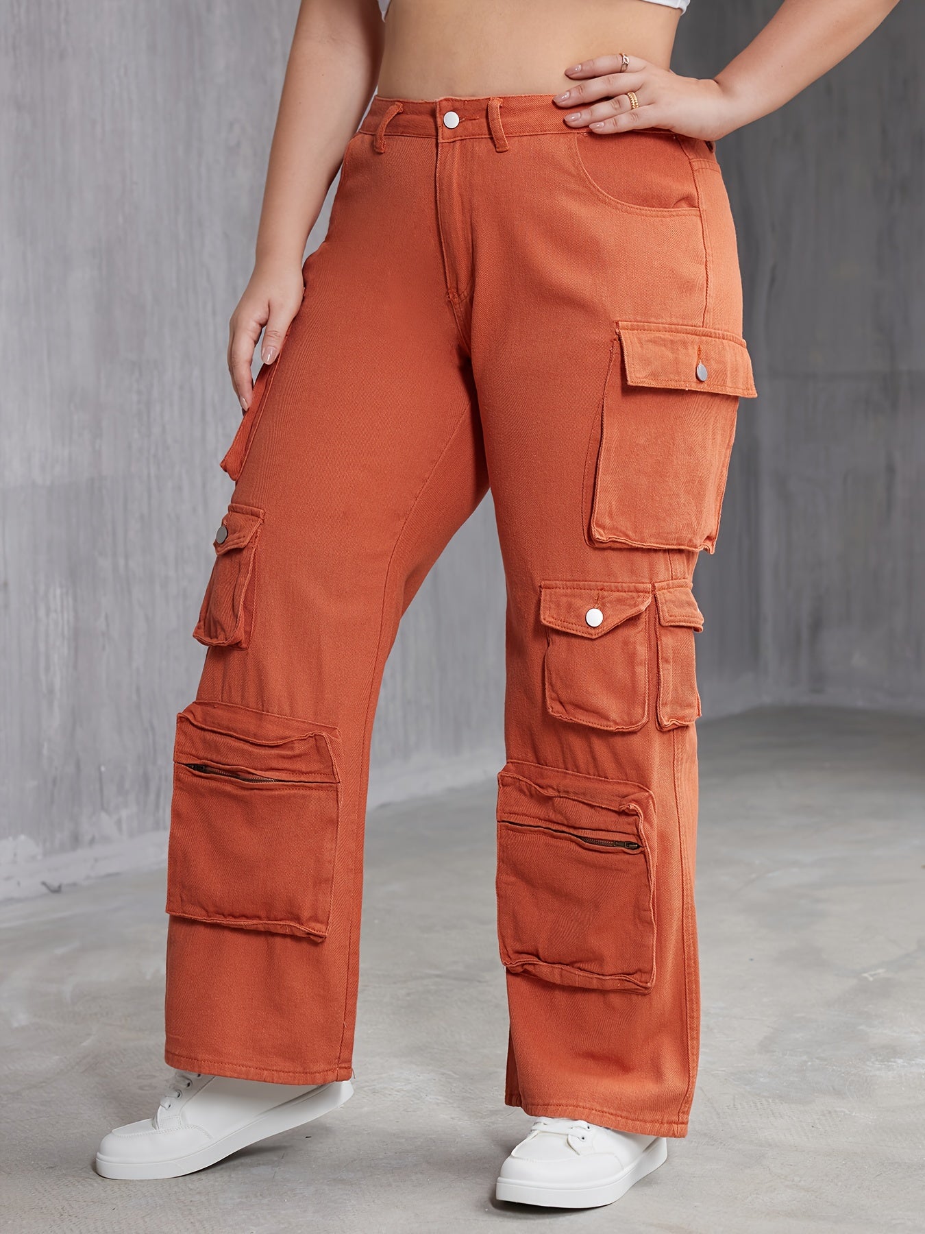  Wide Leg Cargo Jeans with Pockets