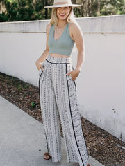  Wide Leg Geometric Print Pants with Pockets
