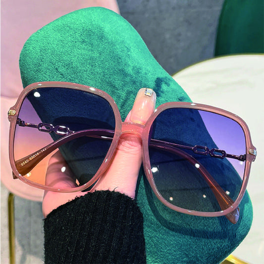 Oversized Square Frame Sunglasses Gradient Chain Temple UV400