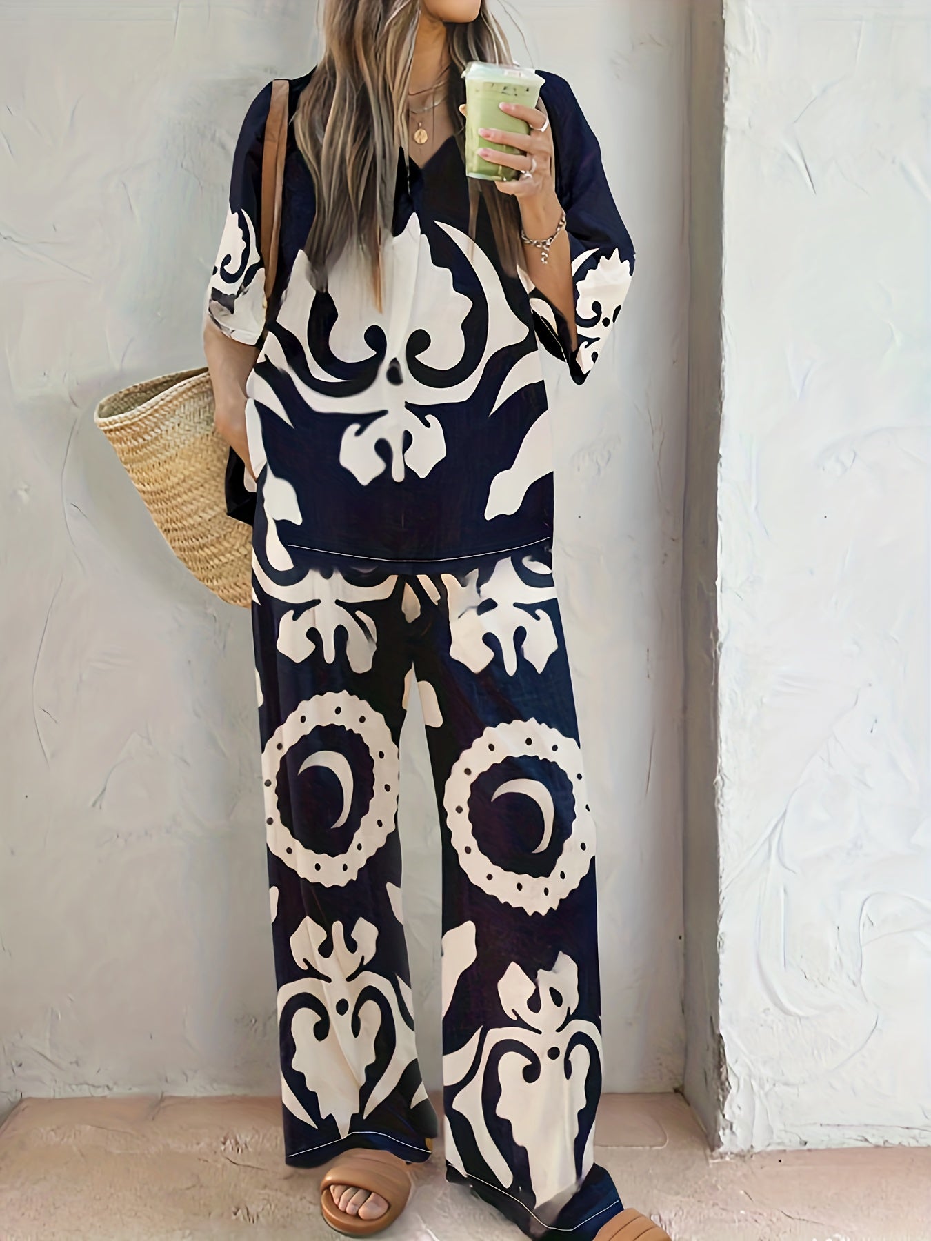  Abstract Print Top & Pants Two Piece Set
