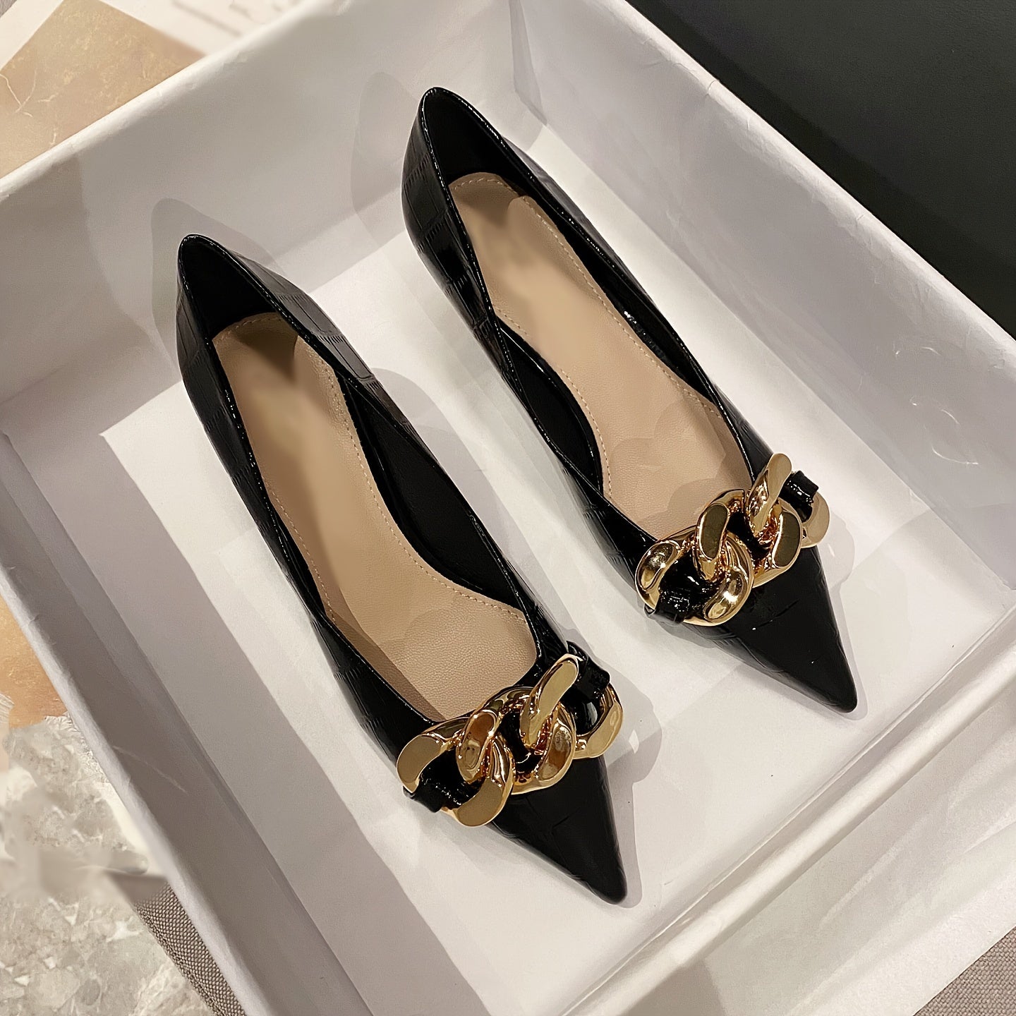 Women's Metallic Chain Kitten Heels Pointed Toe Pumps