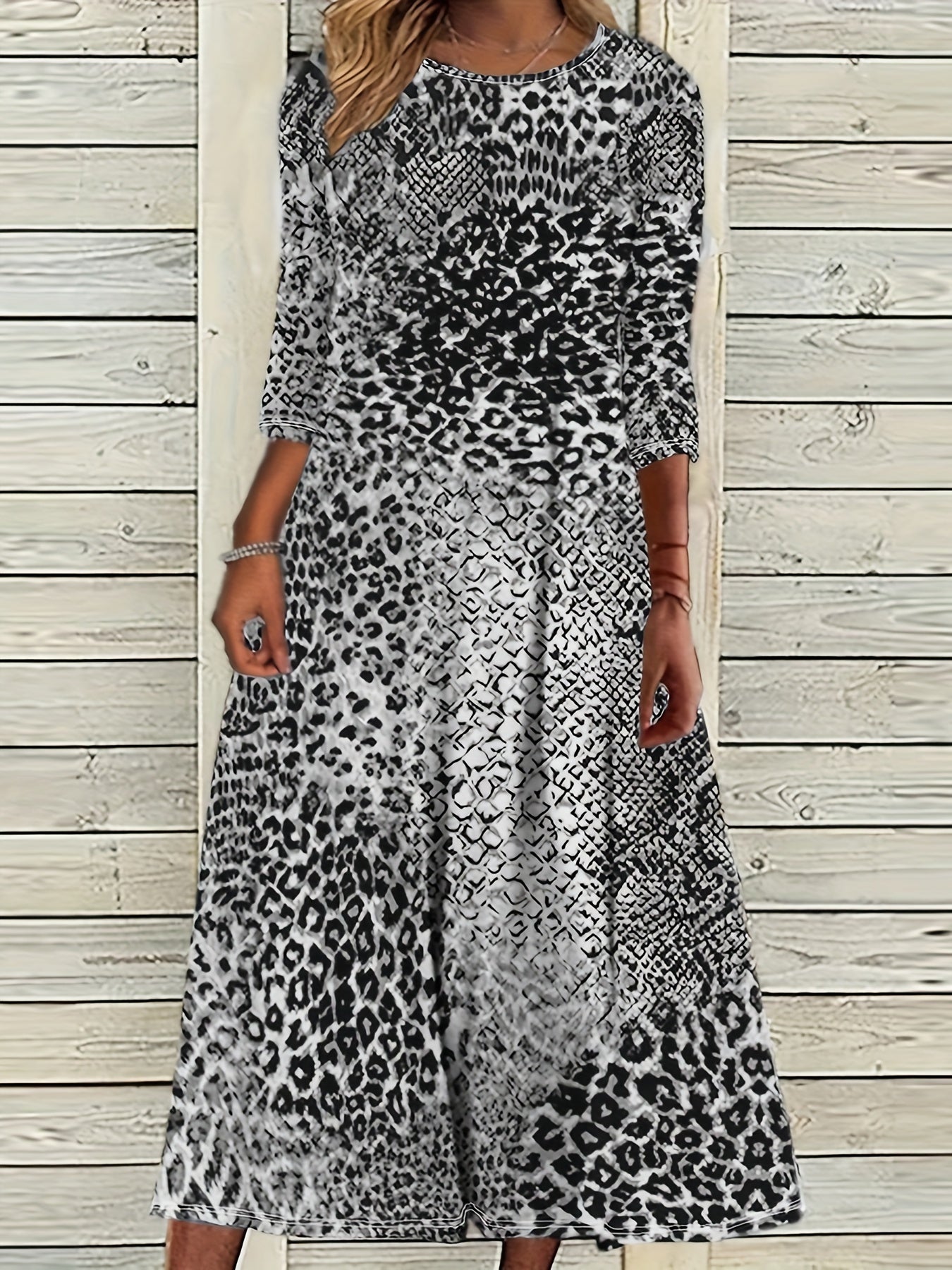 Leopard Print Three Quarter Sleeve Maxi Dress