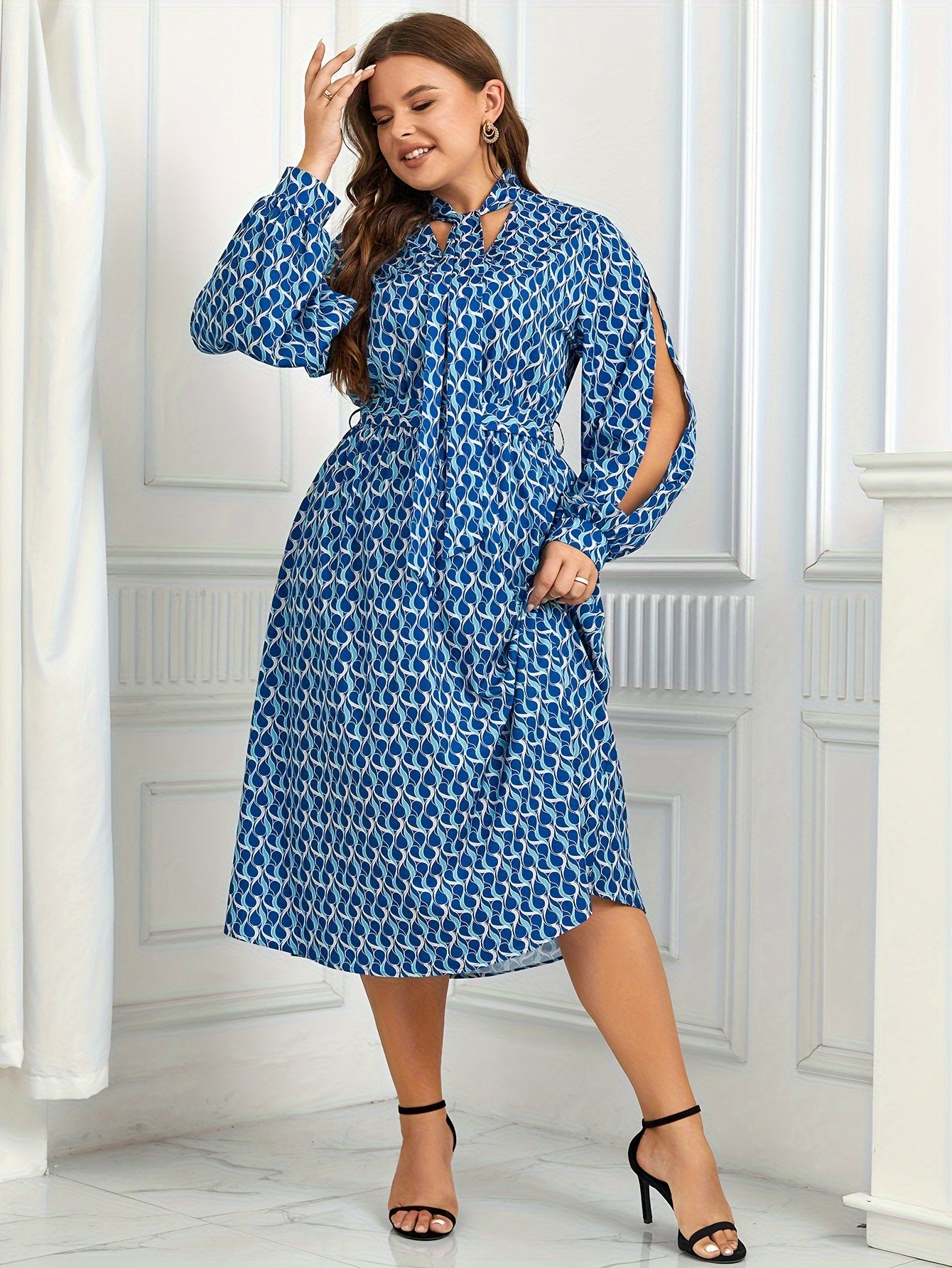 Women's Plus Allover Print Lantern Sleeve Midi Dress