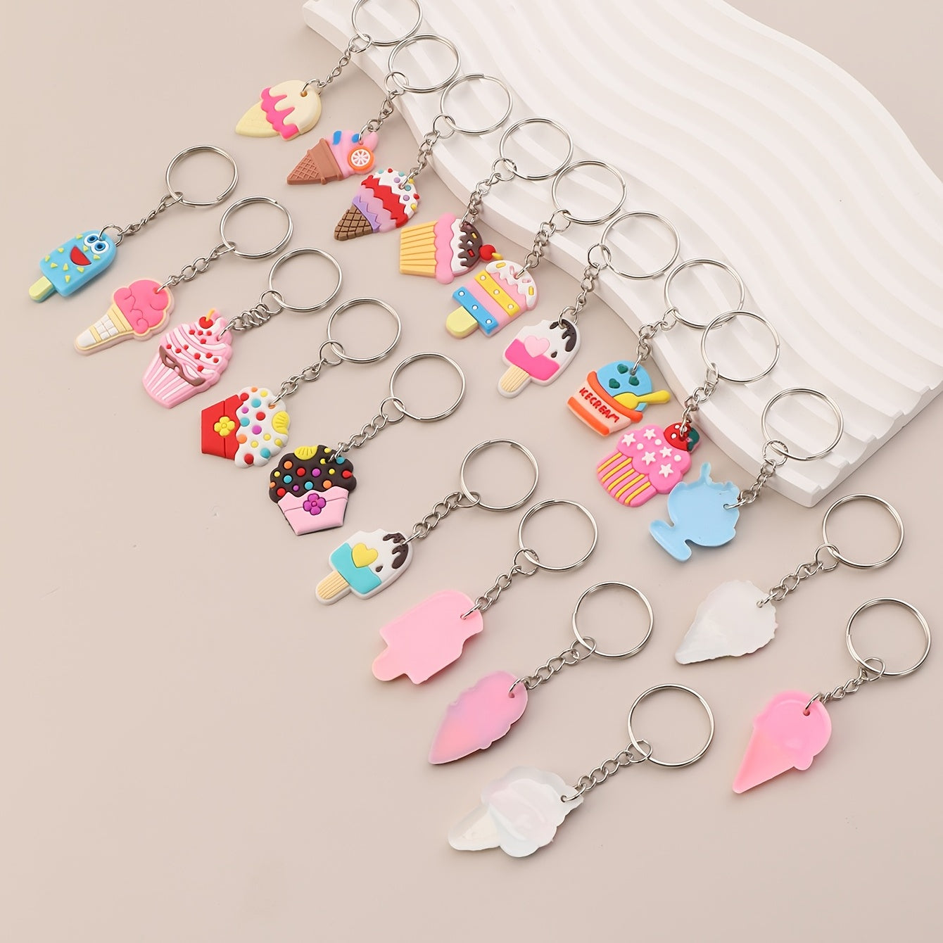 20pcs Ice Cream Keychain Bag Pendant for Adults Party Favors