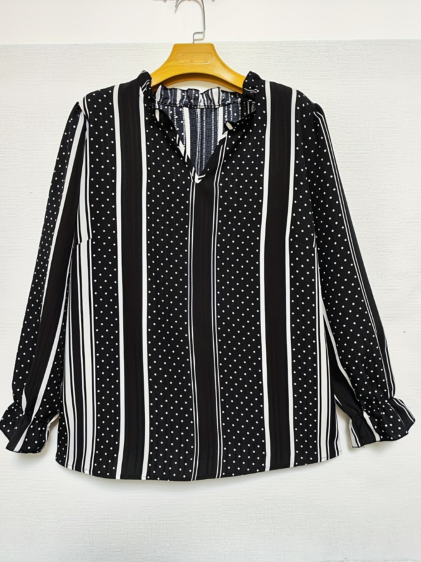  Colorblock Stripe & Dot Print Ruffle Trim V Neck Top