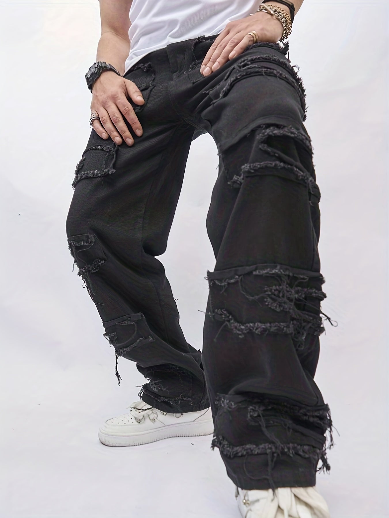 Men Ripped Frayed Straight Leg Jeans