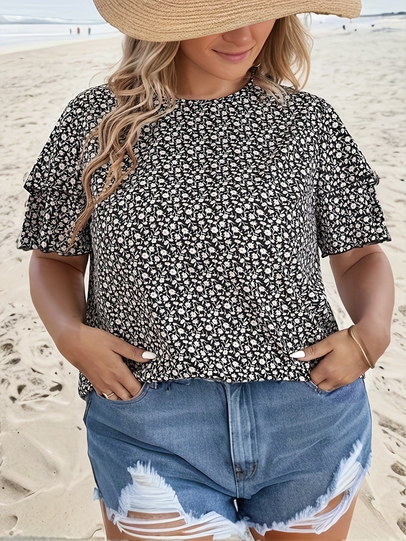  Ditsy Print Layered Short Sleeve Top
