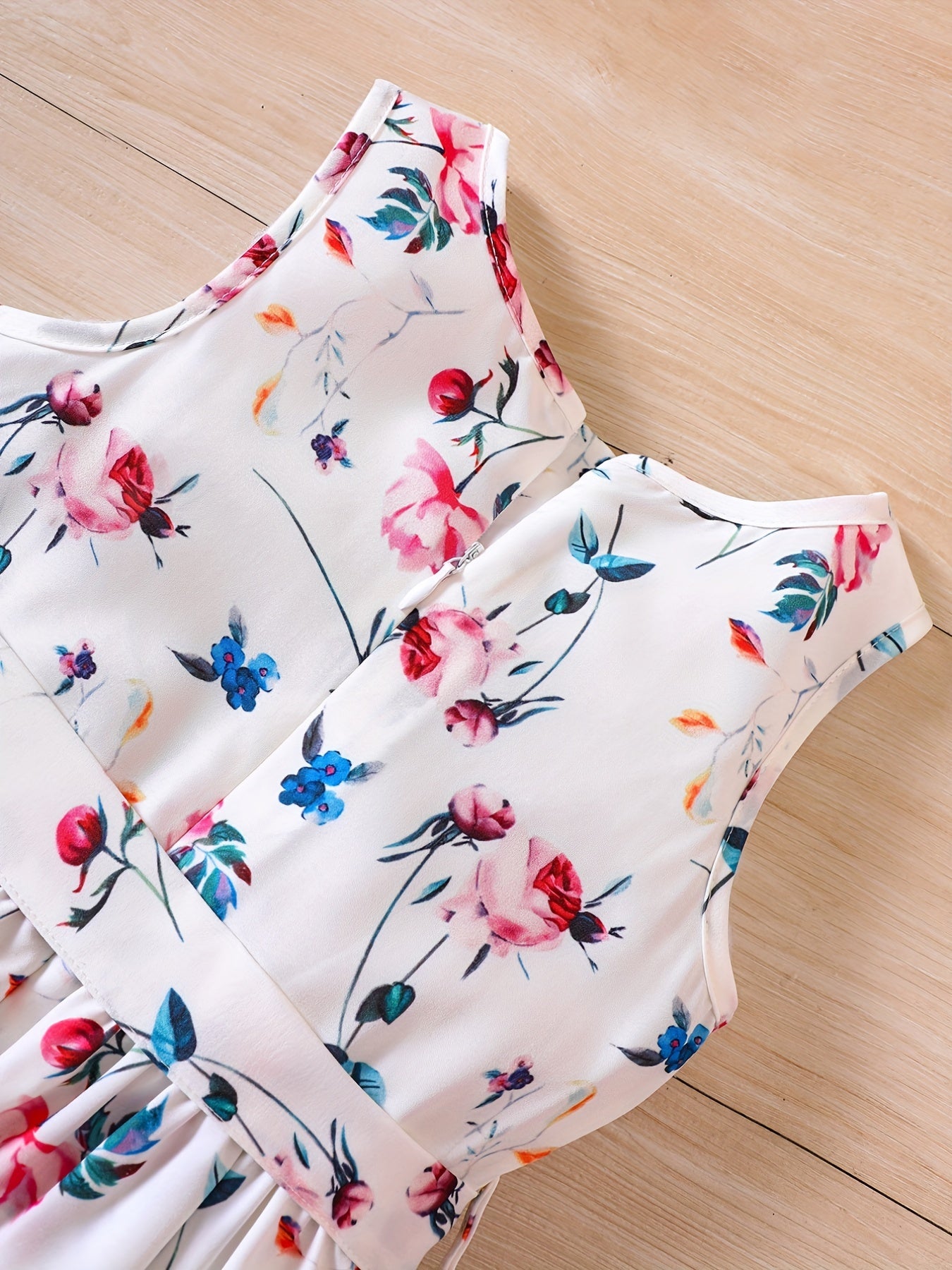 Girls V neck Flowers Graphic Belted Skirt Rompers