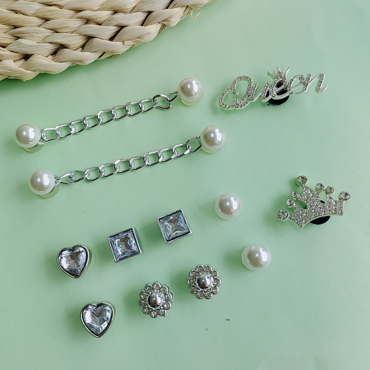 14pcs Silver Crown Letter Ornaments Rhinestone Chain Clogs Decoration Set