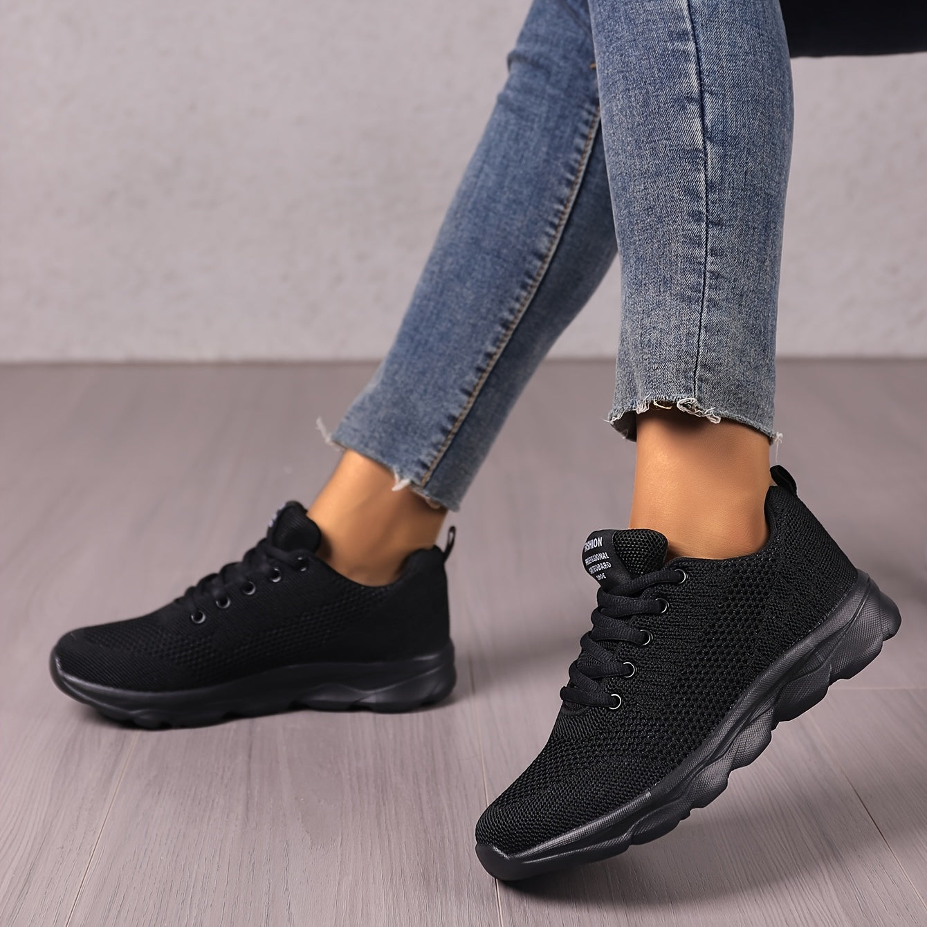 Women's Lightweight Knit Sneakers Casual Breathable Running Shoes