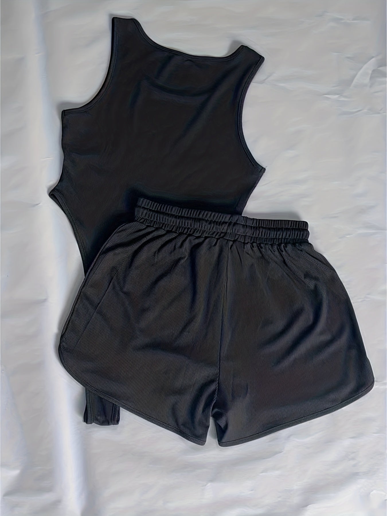 Letter Print 2pc Set Sleeveless Bodysuit & Drawstring Shorts