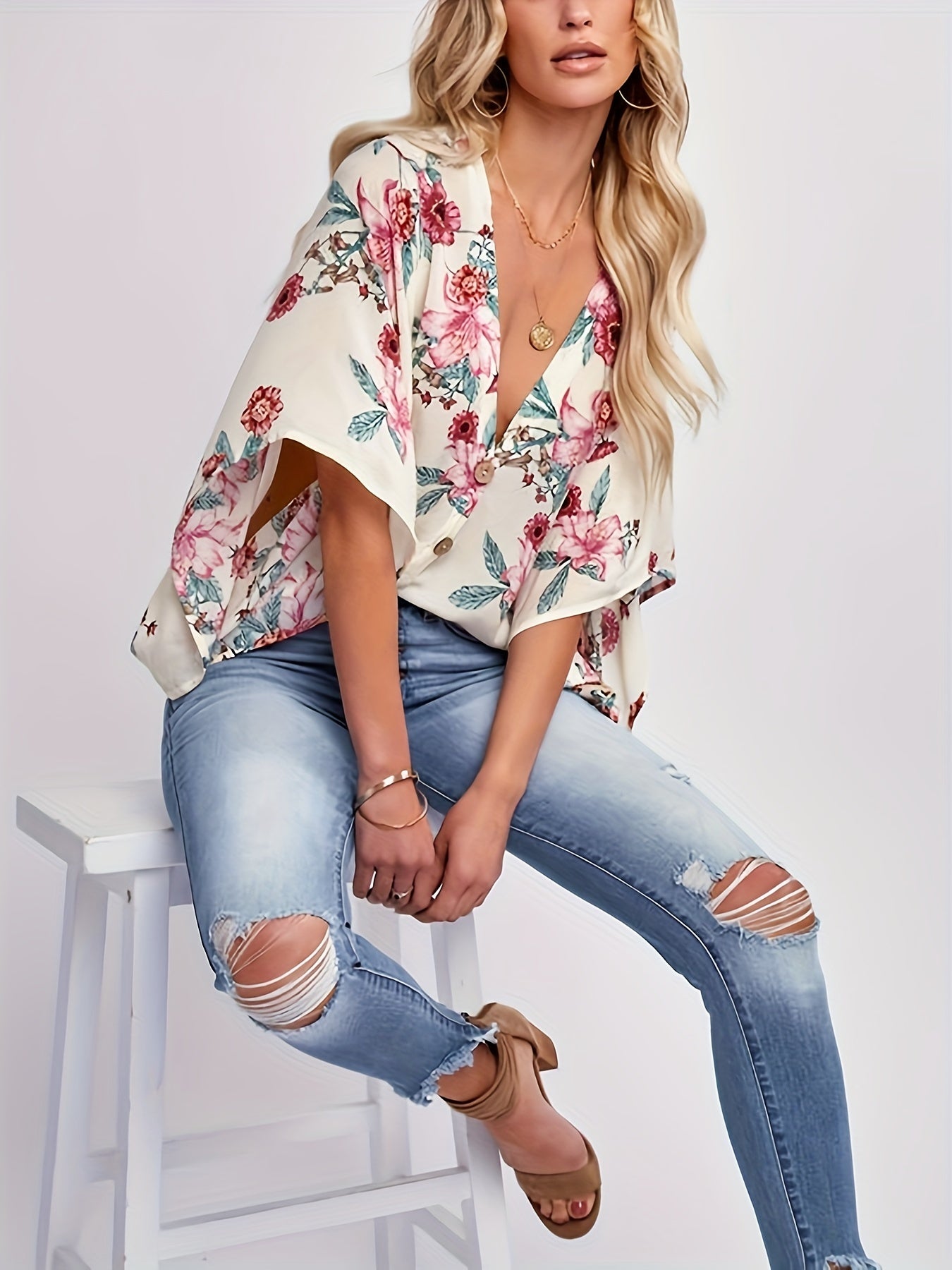  Floral Print Bat Sleeve V Neck Blouse