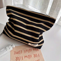 Striped Pattern Cosmetic Pouch Zipper Bag Travel Cosmetic Bag
