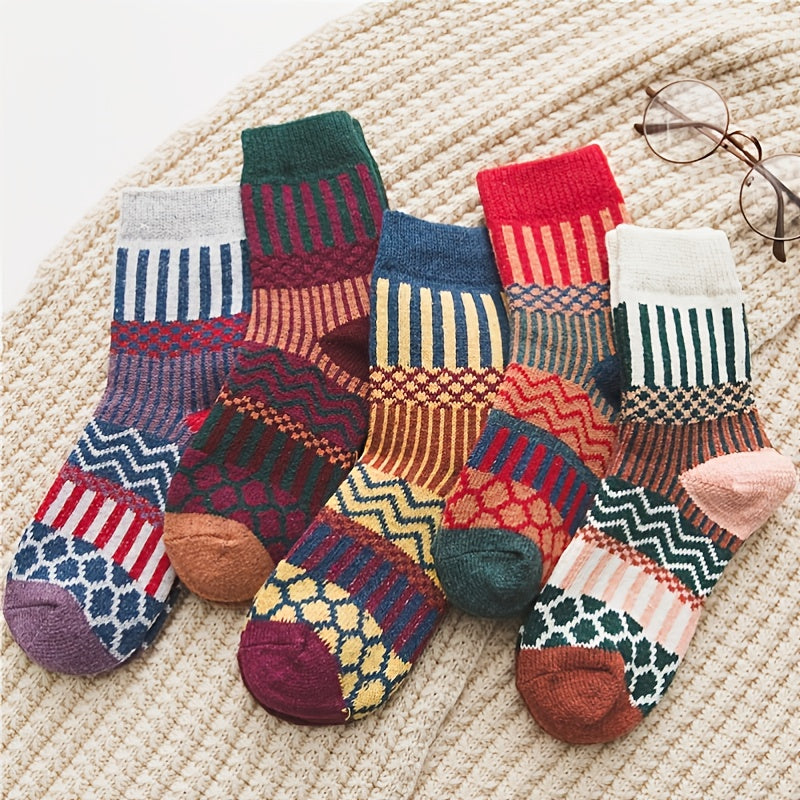 Christmas 5 Pairs Women's Warm Cotton Blend Winter Crew Socks