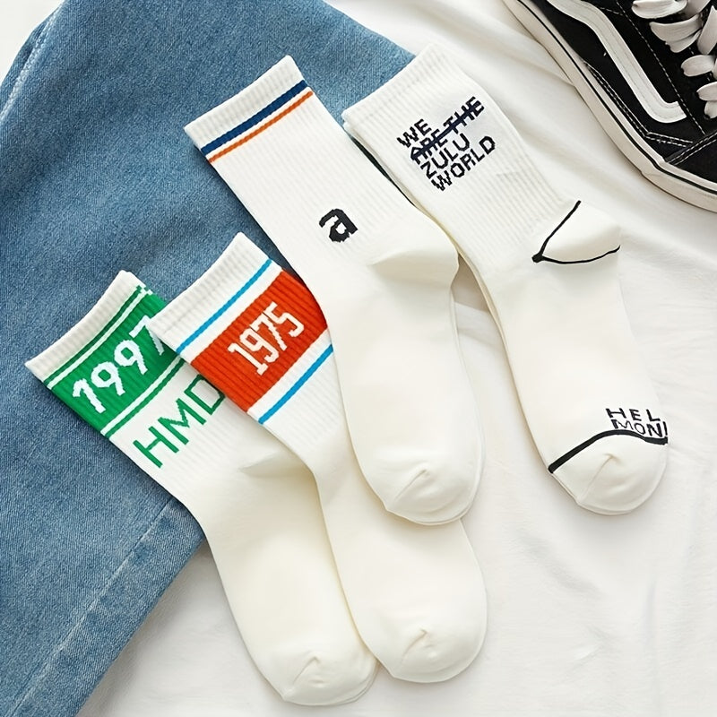 4 Pairs Letter Print Crew Socks for Women