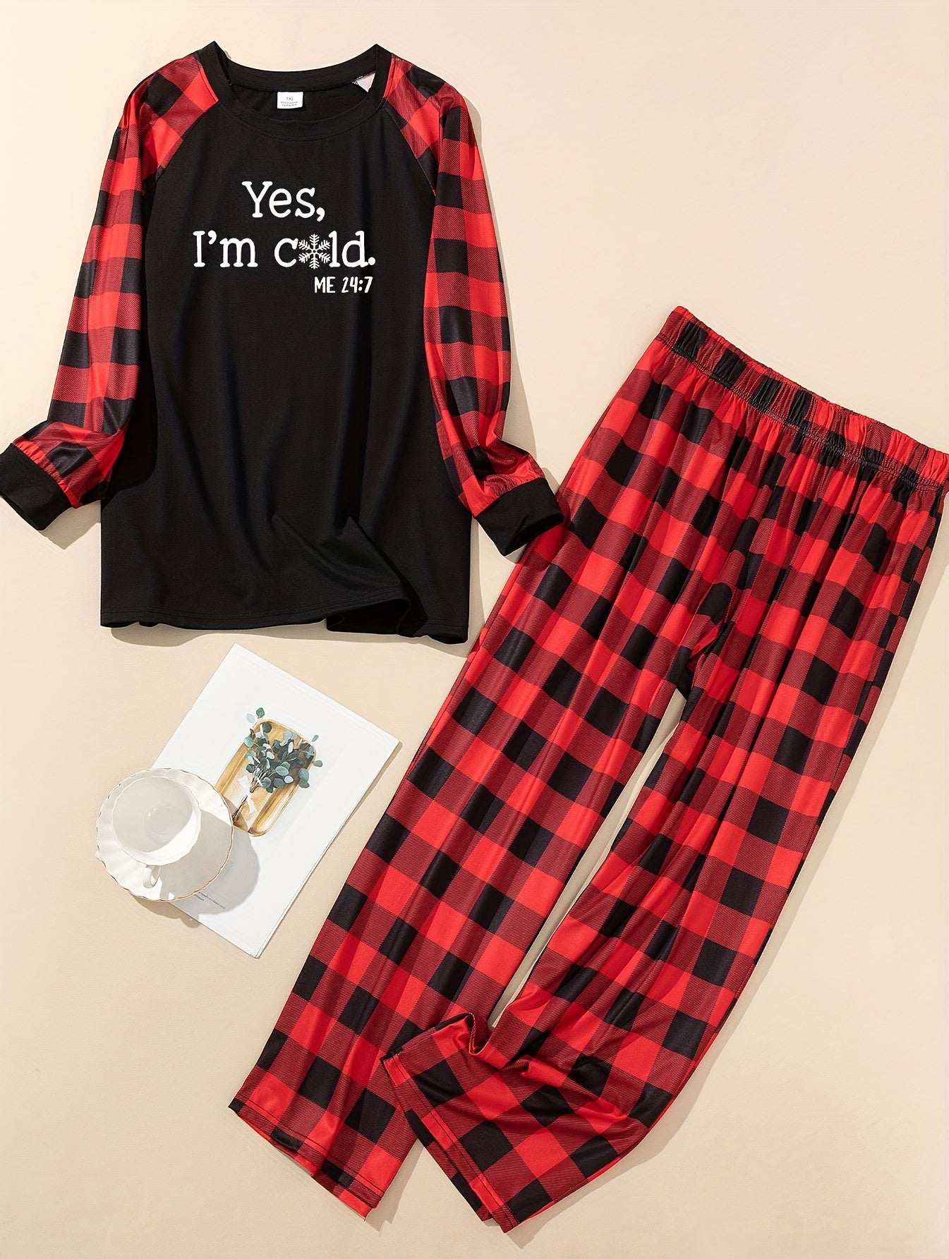 Snowflake Slogan Print Plaid Tee & Pants Pajamas Set