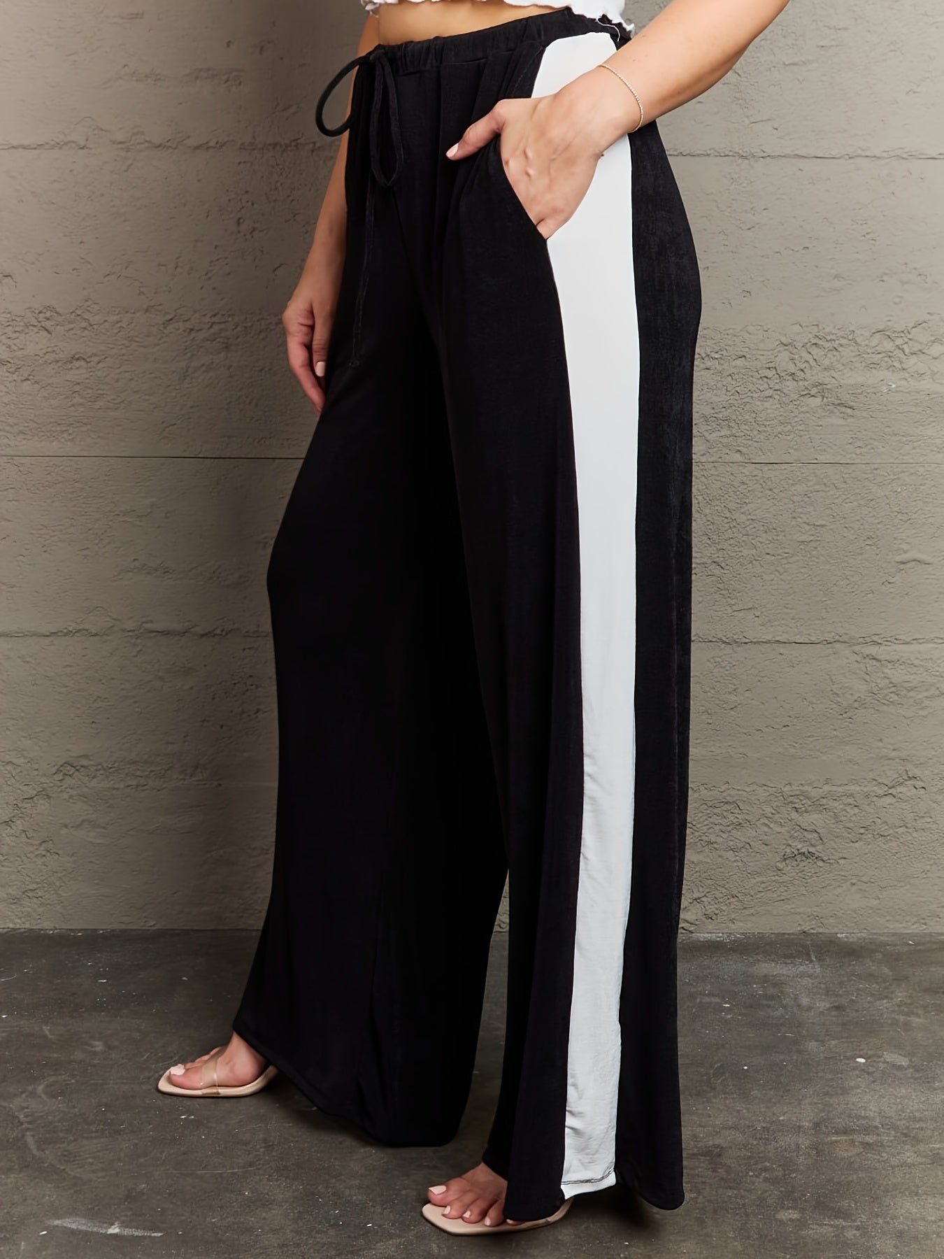 Sporty Plus Size Striped Print Side Tie Waist Loose Trousers