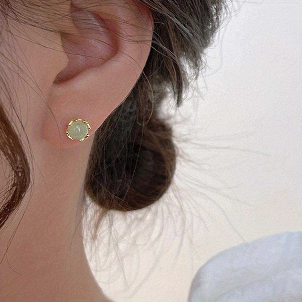 Moonstone Stud Earrings Delicate Jewelry 1Pair