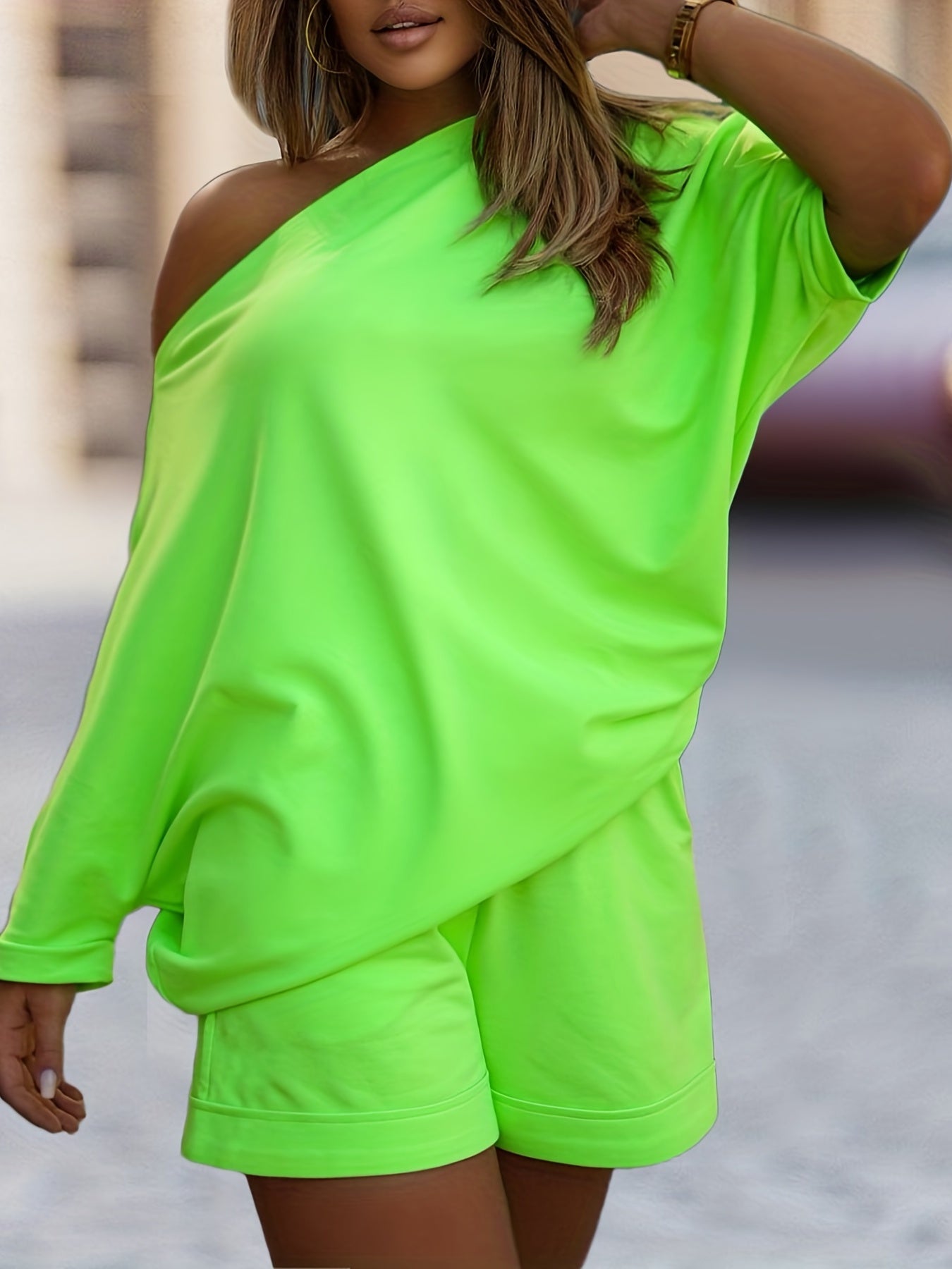 Women's Plus Solid One Shoulder Tee & Shorts Outfit Set