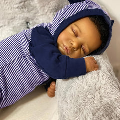 Realistic Reborn Baby Doll Soft Cloth Body Implanted Hair Socks Paci