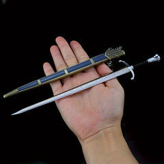 2pcs Mini Weapon Collection for Comic Party, Age 14+