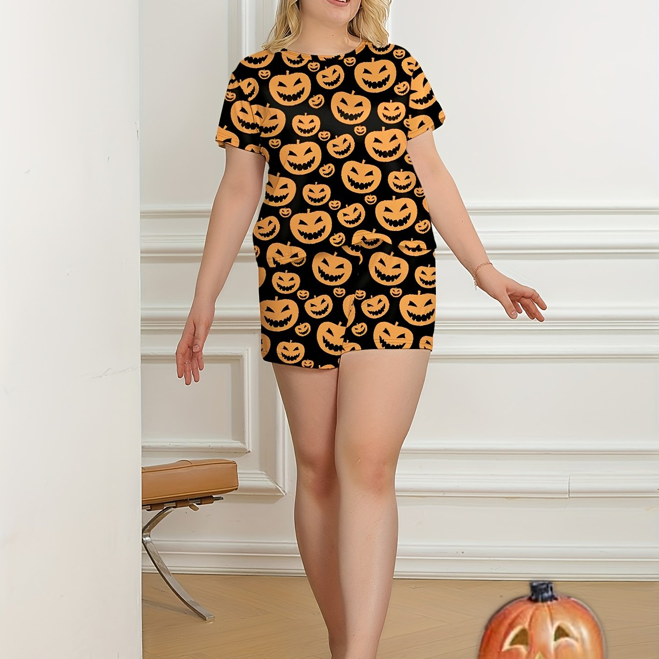  Halloween Pajama Set Women's Pumpkin Print Tee & Shorts Loungewear