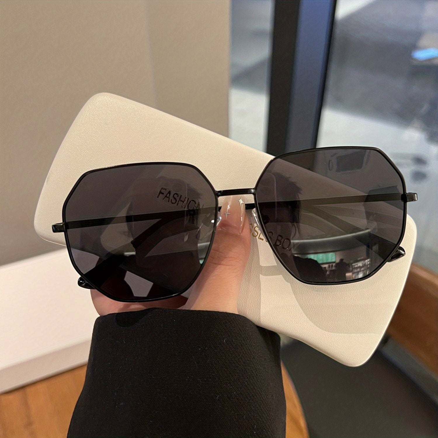 Polygon Metal Sunglasses Gradient UV400 Sun Shades for Summer