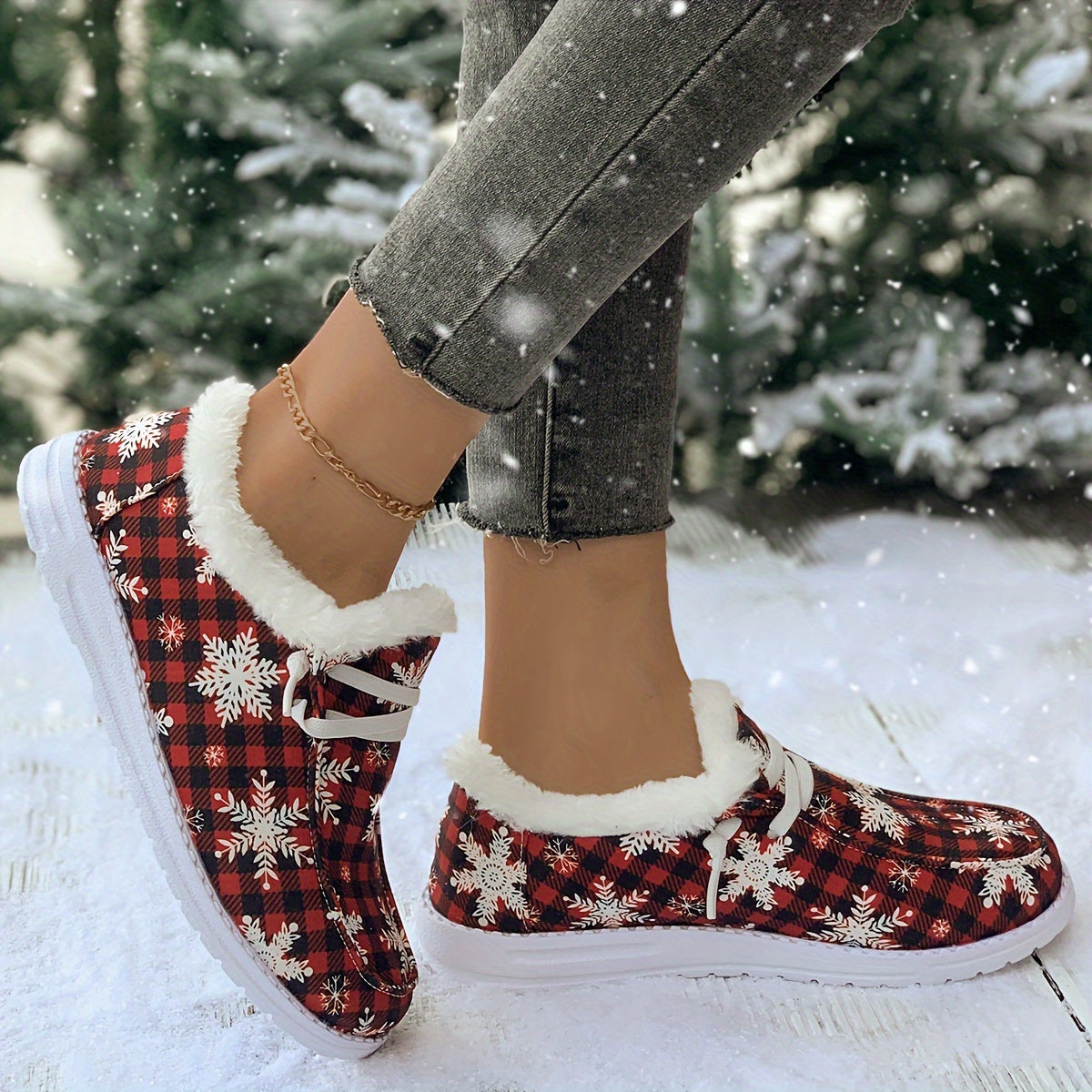 Women's Snow Boots Plaid & Snowflakes Print Warm Lace-up Winter Christmas Boots