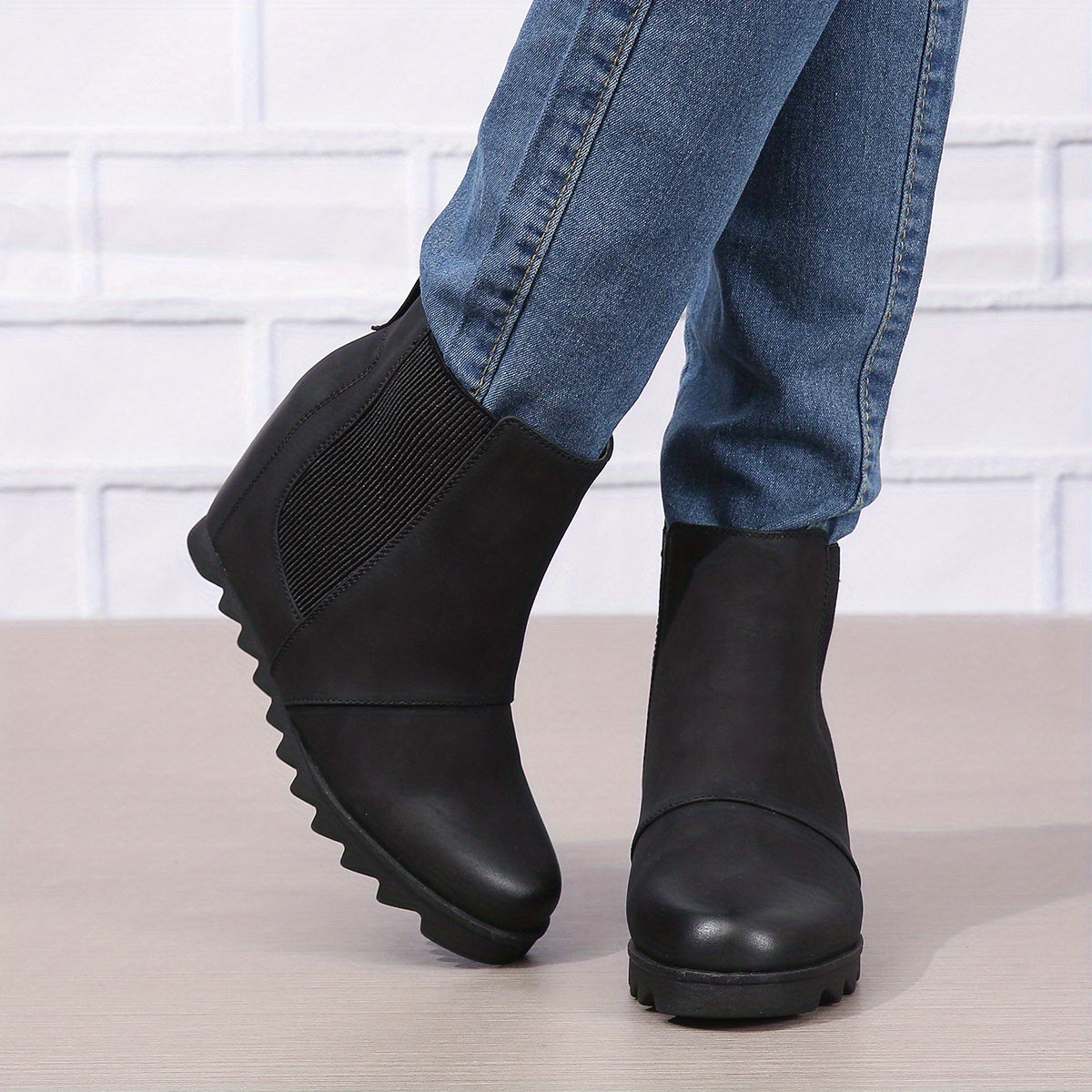 Women's Retro Chelsea Ankle Boots Slip On Short Boots
