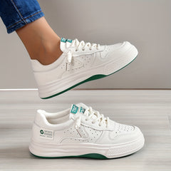 Women's Letter Print Skate Shoes Breathable Lace Up Sneakers