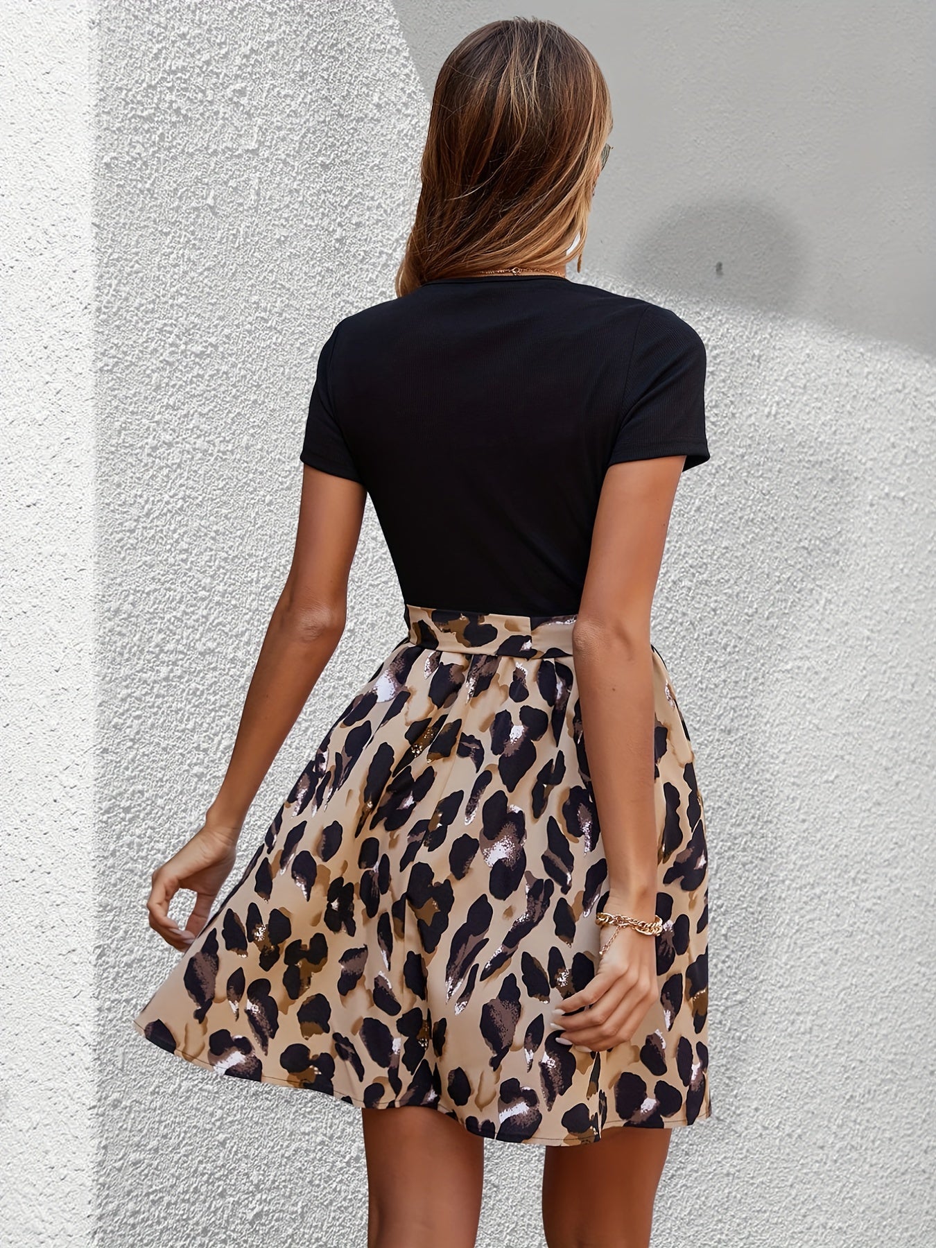 Leopard Print Short Sleeve Dress Crew Neck Belted Casual Dress