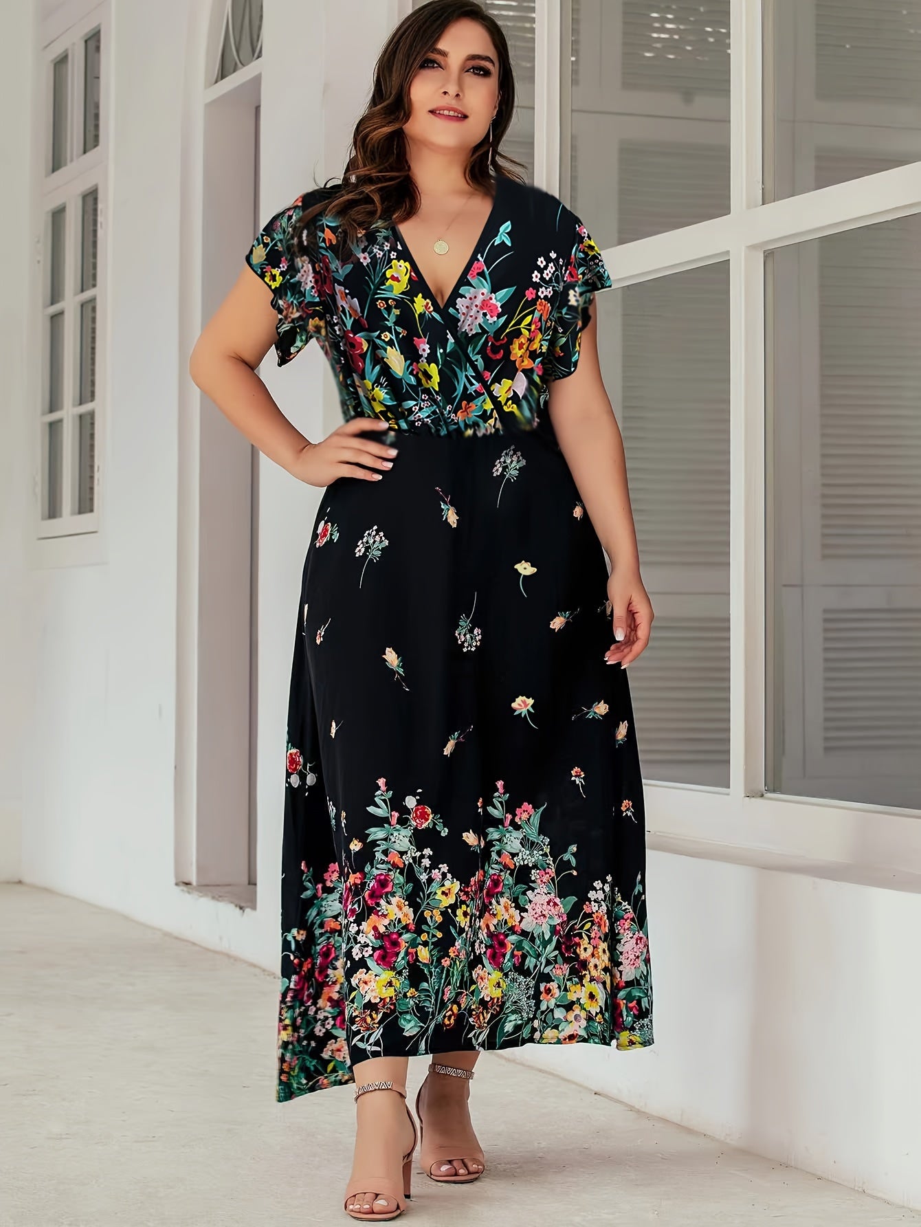 Floral Print Short Sleeve V Neck Maxi Dress