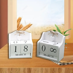 Modern Minimalist Peach Heart Wooden Calendar Decoration for Home and Office