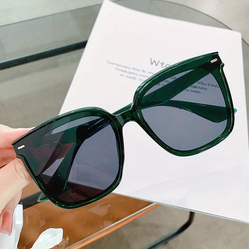 Square Sunglasses Casual Rivet Decor Anti Glare UV400