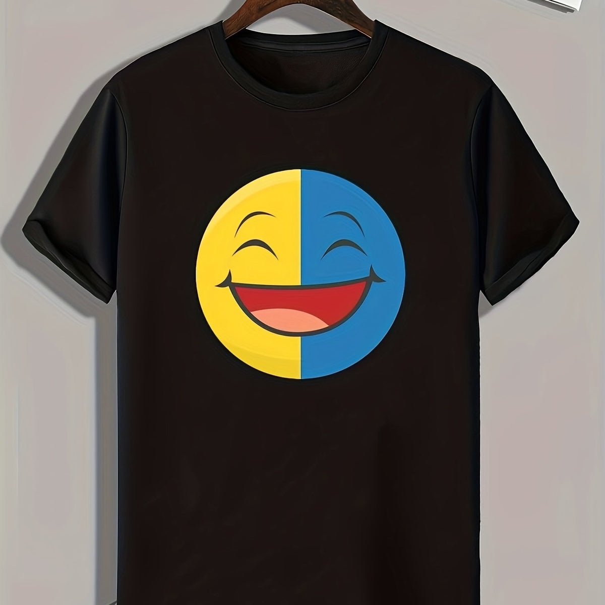 Smiling Face Print Men's Graphic T shirt Casual Comfy Tees For Summer