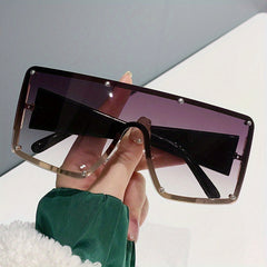 Oversized Rivet Ombre Lens Shield Sunglasses UV400
