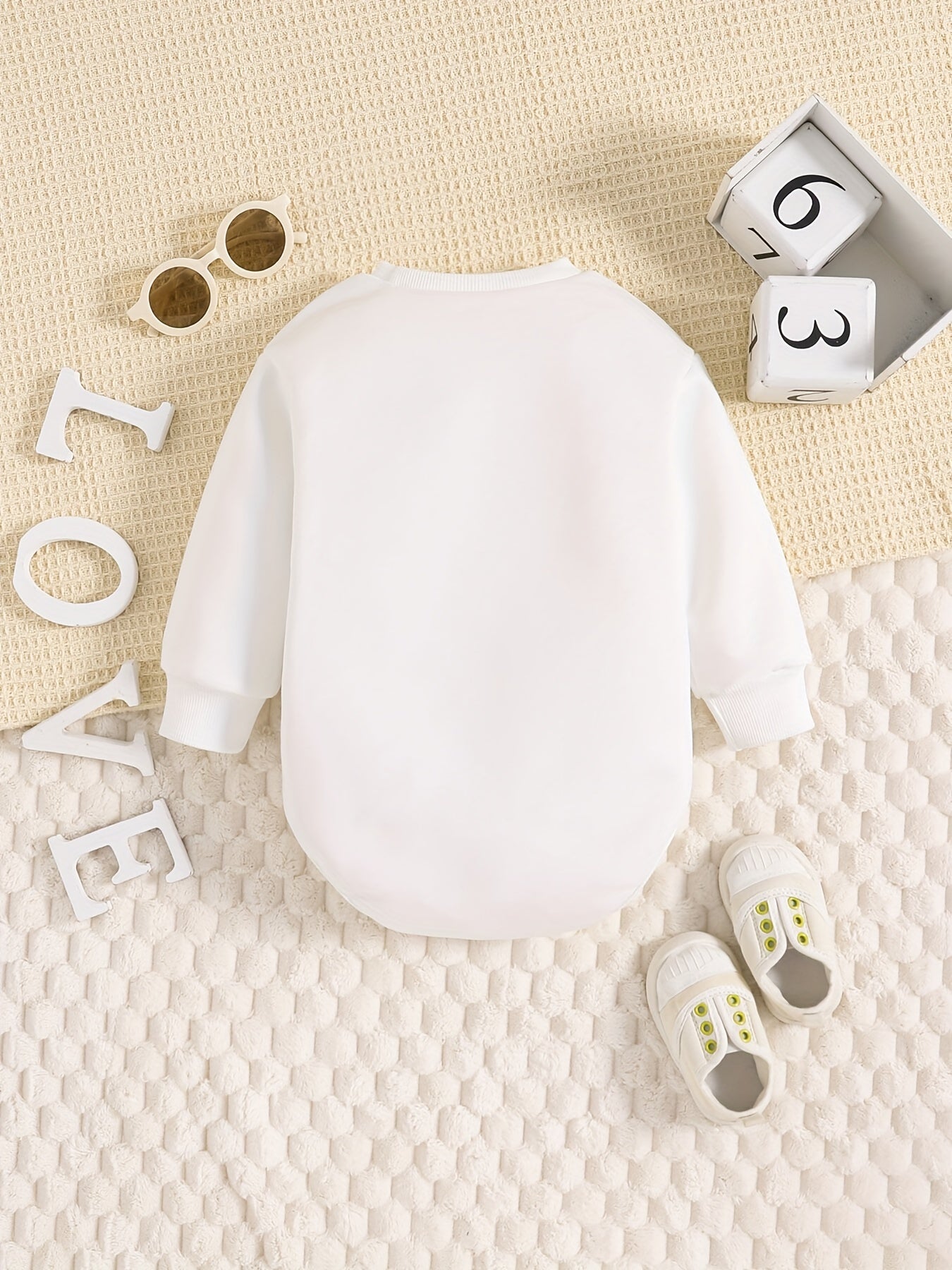 Colorful Cat Pattern Triangle Onesie Baby Boy Long Sleeve Bodysuit