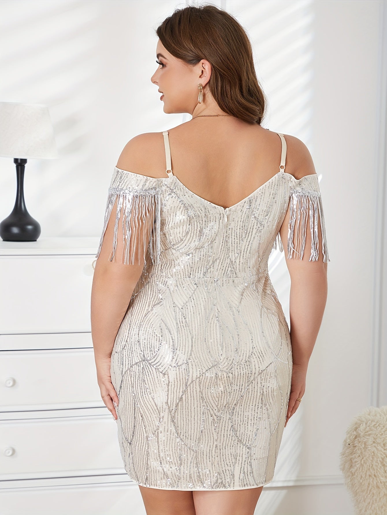  Women's Sequin Tassel Trim Cold Shoulder Midi Dress