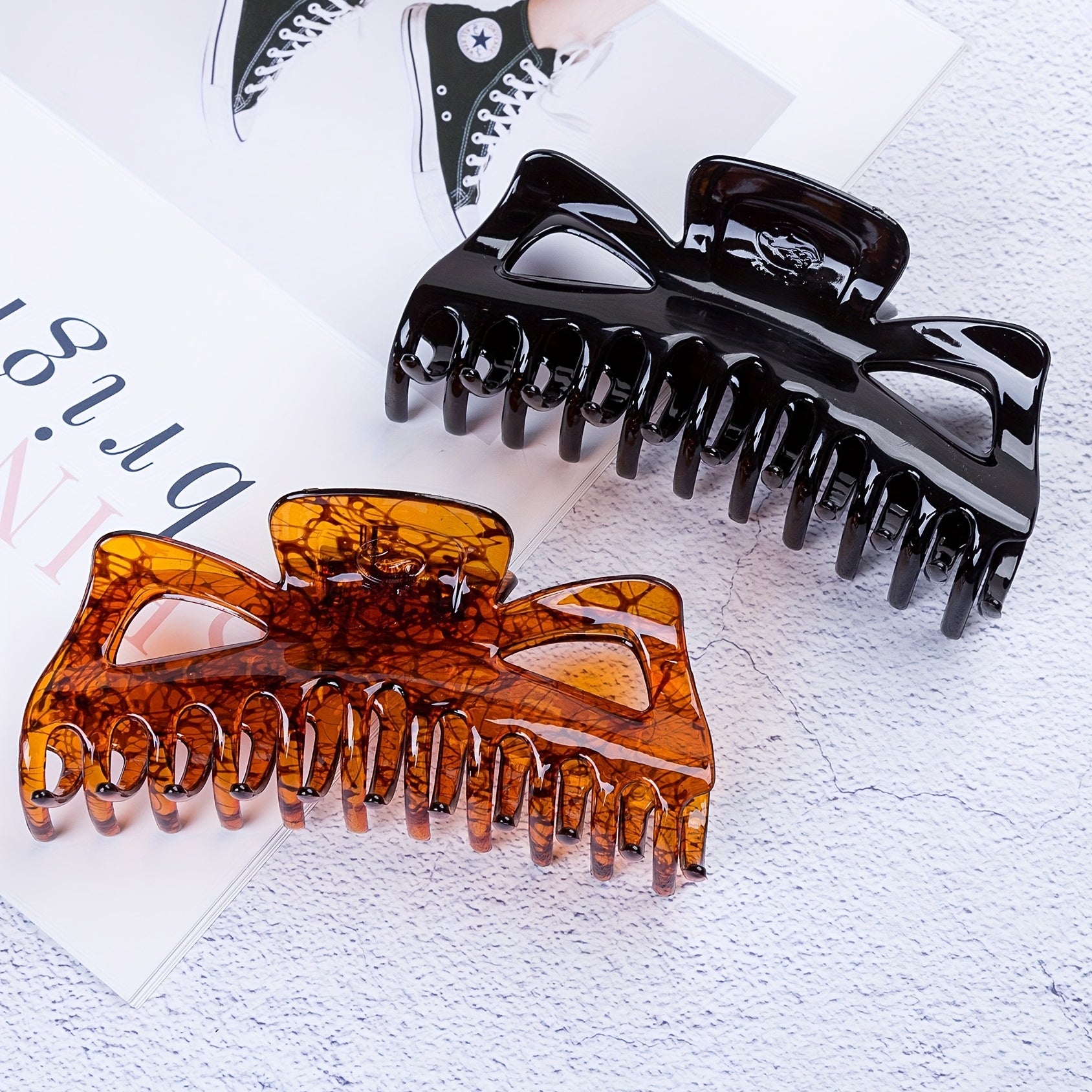 Glossy Large Hair Claw Clip for Women Girls Curly Hair