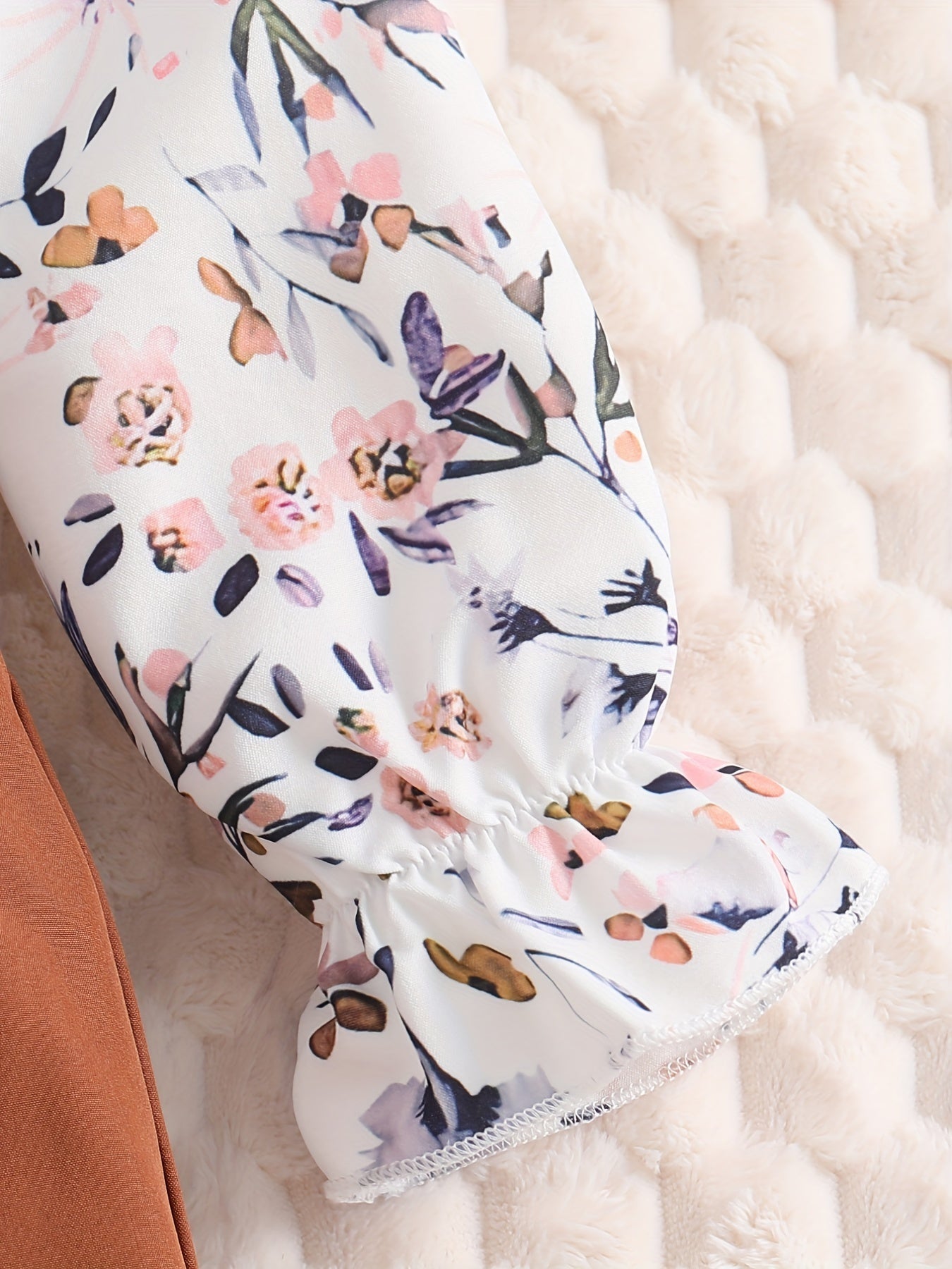 Girl's Floral Shirt & Bowknot Pants Set for Spring