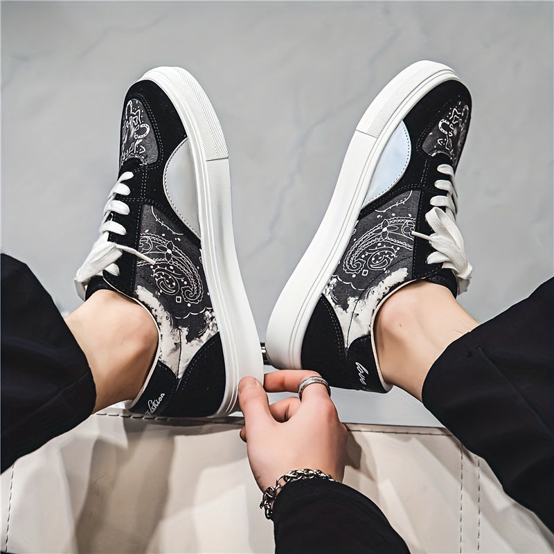 Men's Graffiti Print Lace-up Skate Shoes Lightweight Walking Sneakers