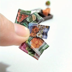 Mini Resin Dollhouse Gardening Set with Wood Base