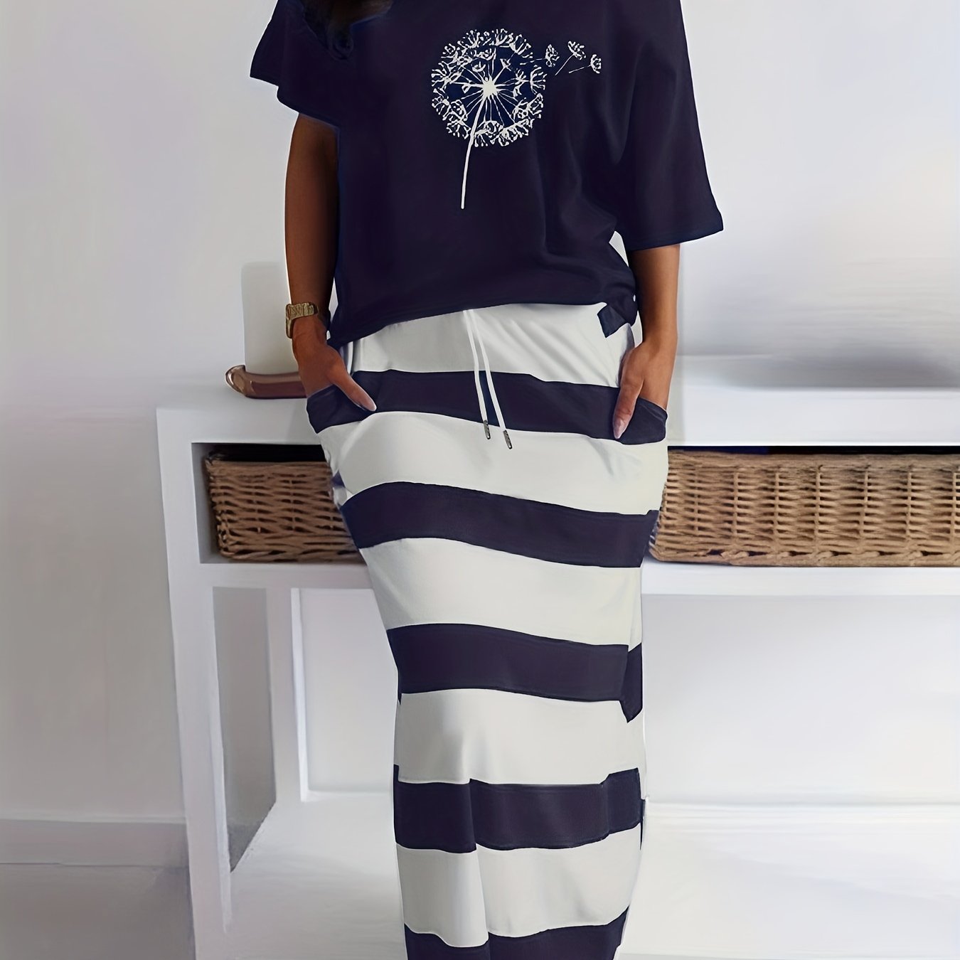 Women's Plus Dandelion Print Top & Stripe Print Maxi Skirt Set