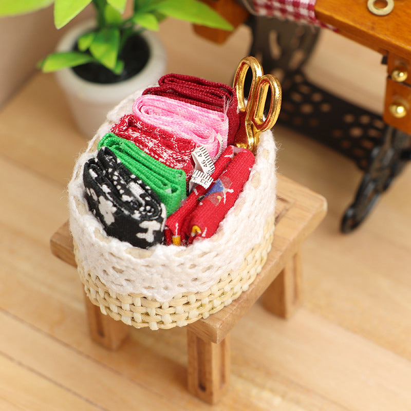 Mini Simulation Needle & Thread Basket Antique Decor